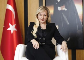 Bilimden Sanata Geleceğe İlham Veren Cumhuriyet Kadınları
