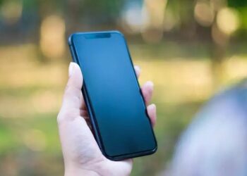 Mobil İletişime Yeni Maliyet ve İdari Yük: Cep Telefonu Aboneliği Düzenlemesi 📈