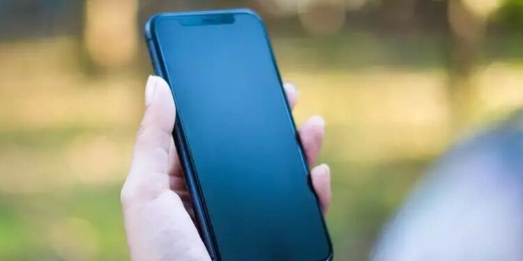 Mobil İletişime Yeni Maliyet ve İdari Yük: Cep Telefonu Aboneliği Düzenlemesi 📈