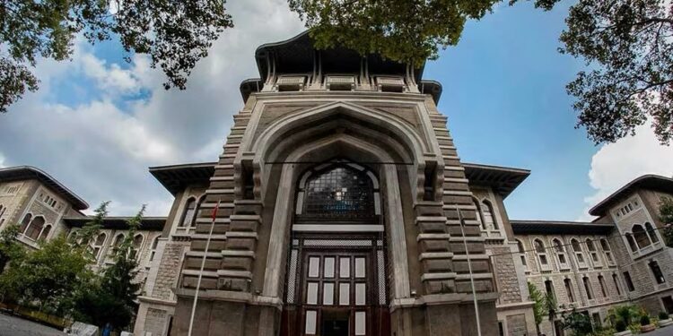 İstanbul Erkek Lisesi öğrencileri Hakkında Karar: 6 Kişi Gönderildi